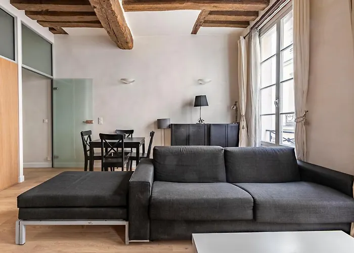 Appartement A Cote De La Samaritaine à Paris
